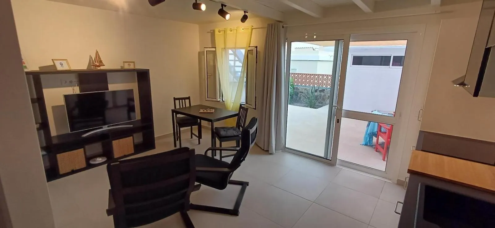 Casa Tabaiba Apartment Parque Holandes
